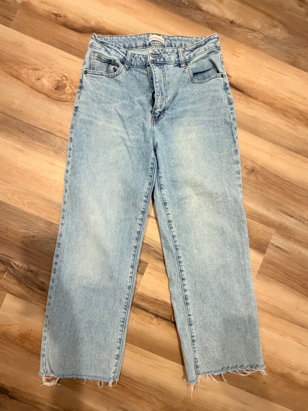 Women’s Straight Leg Light Blue Jeans - Classic Casual Fit